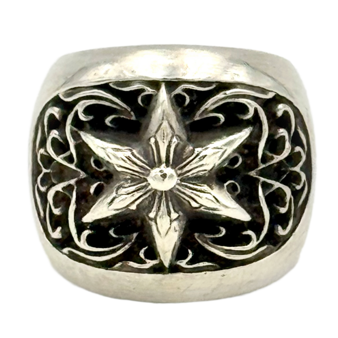 CHROME HEARTS 'OVAL STAR' SILVER RING