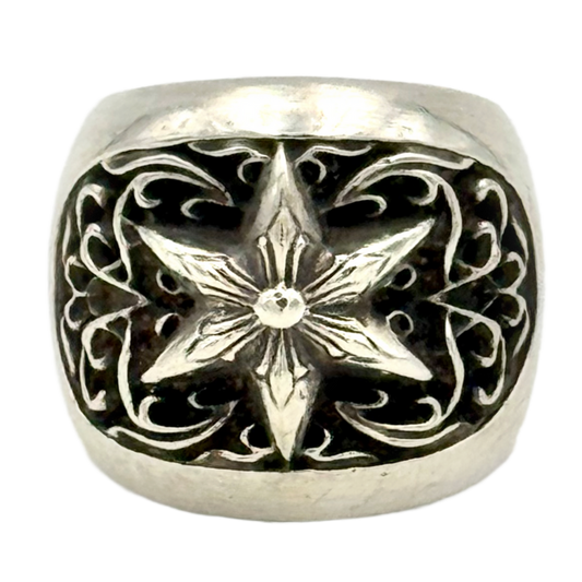 CHROME HEARTS 'OVAL STAR' SILVER RING