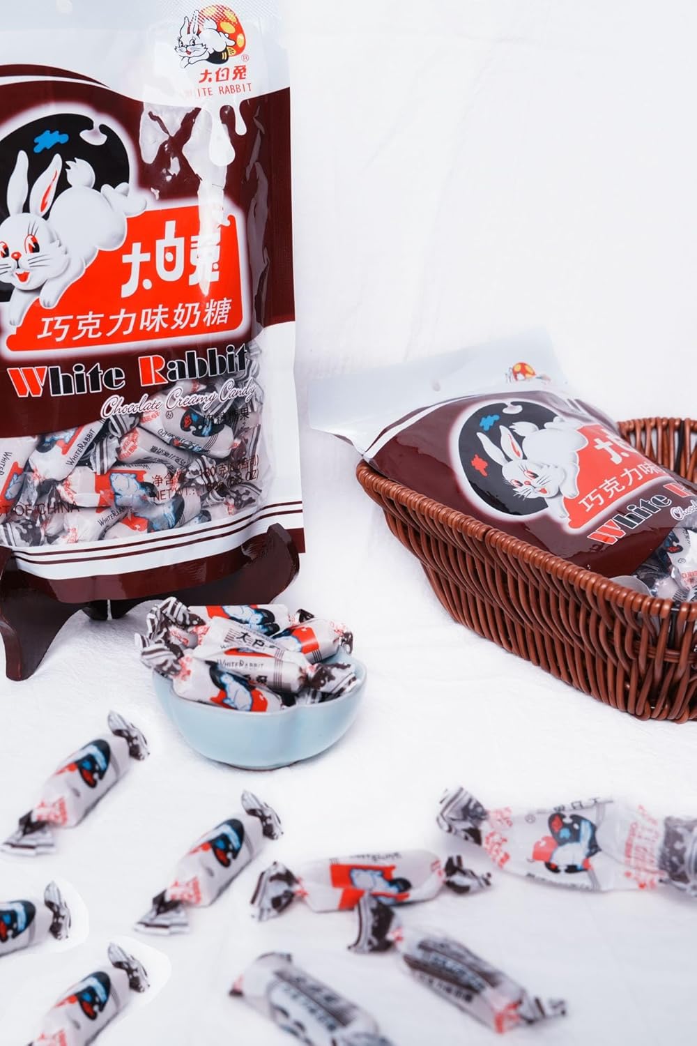 Large White Rabbit Chocolate Flavor Milk Candy (Chocolate Flavor), 6.3 oz (180 g), Large White Rabbit Chocolate Flavor