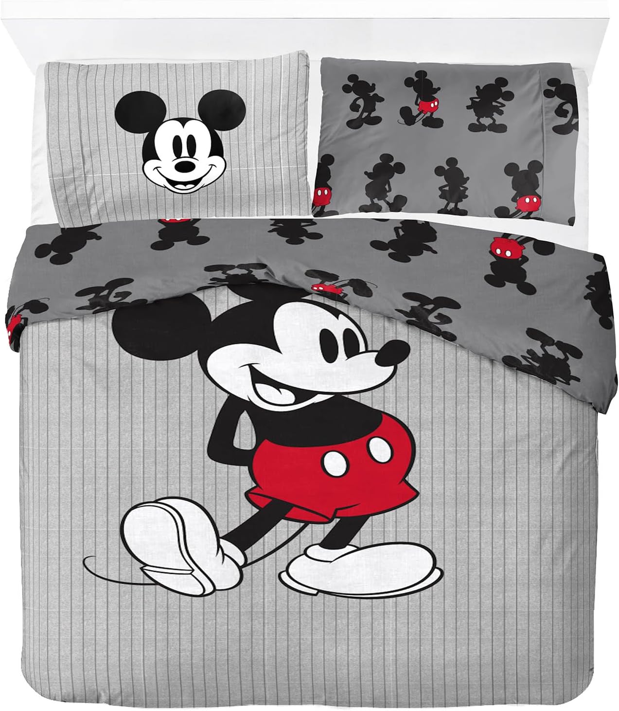 Jay Franco Disney Mickey Mouse Children's Double Bedding Set - Duvet Cover and Pillowcase Set 50 x 70 cm - 100% Cotton