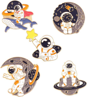 Divertido juego de broches esmaltados – Broche de dibujos animados de astronauta y ballena para ropa, bolsas, mochila para mujer