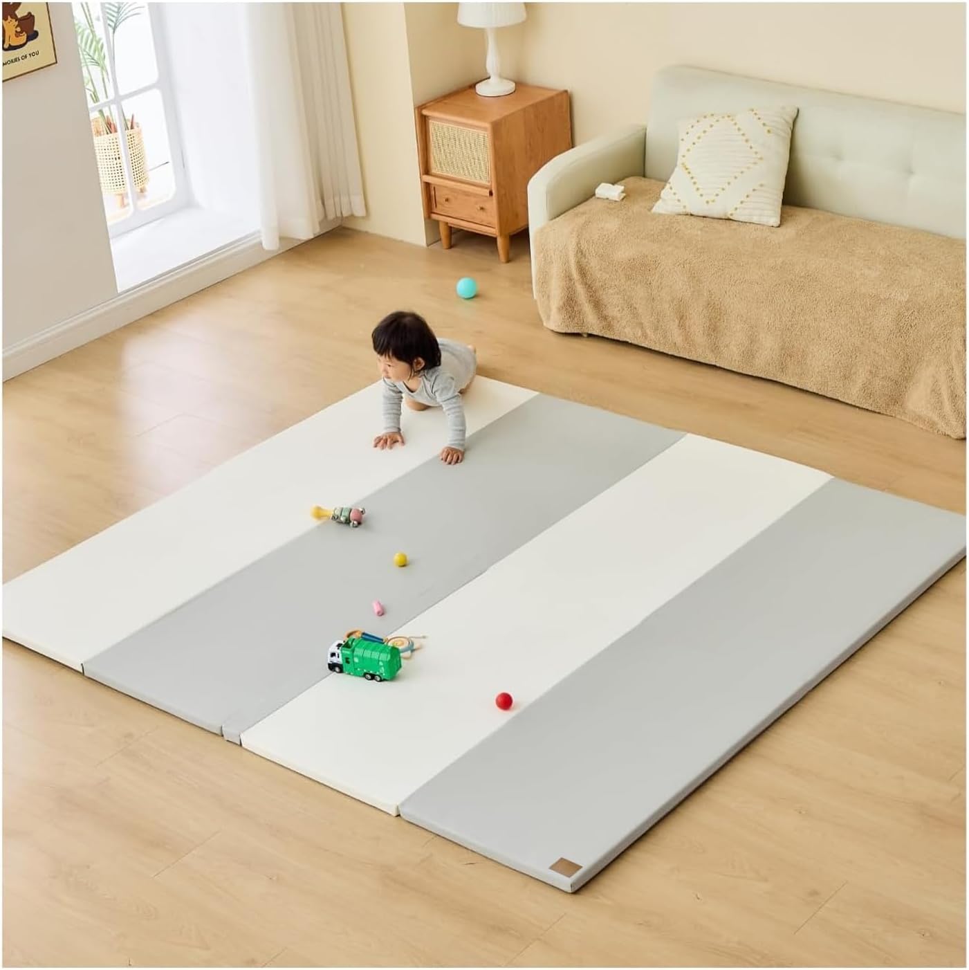Gu Mode Play Mat, Baby Mat, Antibacterial, Foldable, Handle Included, 1.6 inches (4 cm) Thick, Easy Storage, Formaldehyde-free, Waterproof, Soundproof, Gray/White, 55.1 x 78.7 inches (140 x 200 cm)