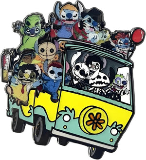 Pin de terror de Halloween, pines de dibujos animados de anime de metal para mujeres y hombres