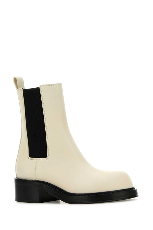 Bottega Veneta Ivory Leather Cliff Ankle Boots - Image 1