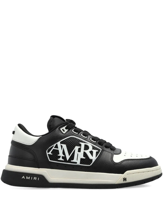 Amiri エンボスロゴ付きのアミリスニーカー - Image 1