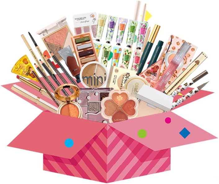 2024 Cosmetic Grab Bag Cosmetic Eyeshadow Korea/Chinese Cosmetic Luck Bag Set, Lipstick/Eye Shadow/Eyeliner/Eyebrow/Hand Cream/Nail/Concealer, New Year/New Year/New Year/Valentine/Gift/Super Purchase/Premium Lucky Bag)