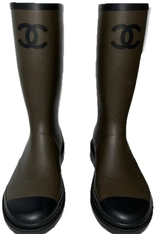 CHANEL 'KHAKI/BLACK' WOMEN'S RUBBER RAIN BOOTS