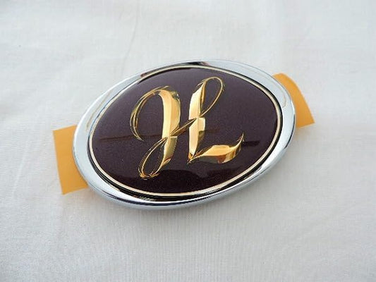Genuine Toyota 100 Series Hiace Living Saloon Front Grille Emblem Size 2.8 x 4.1 inches (70 x 104 mm), Can be used for other car models, repair parts, aging