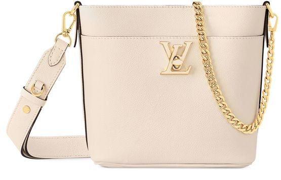 LOUIS VUITTON Lock and Walk - Image 1