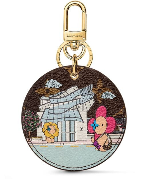 LOUIS VUITTON Illustre Xmas Seoul Bag Charm and Key Holder - Image 1