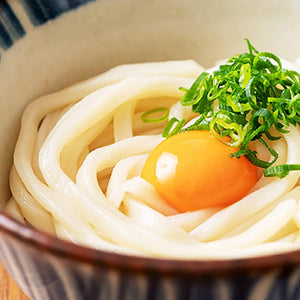 Umaido Sanuki Raw Udon, 9 Servings (300 x 3 Bags of Noodles), Raw Noodles, Direct from the Kagawa Prefecture Production Area, Tsukiji Banya (9 Extra Thick Noodles) [Direct Production]