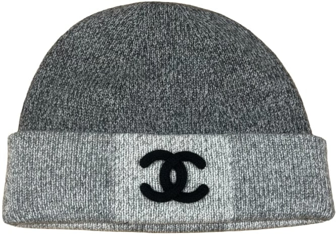 CHANEL 'GREY/BLACK CHECKERED' CASHMERE CLOCHE BEANIE