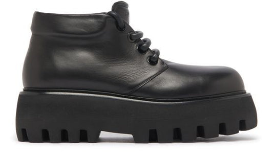 MCQUEEN Tread Slick アンクルブーツ - Image 1