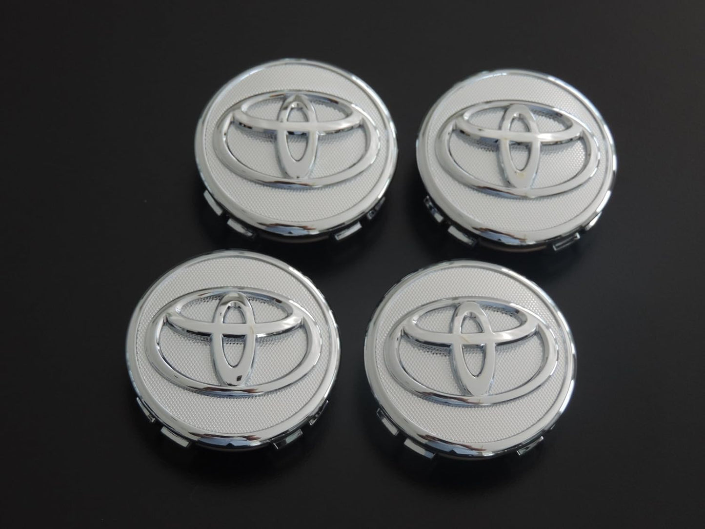 [Domestic Genuine Parts] Toyota Prius 30 Series ZVW30 Center Cap for 15-inch Aluminum Wheels, Mesh Style, Set of 4