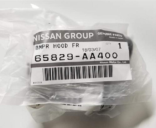 NISSAN Genuine Parts Bumper Rubber for Skyline GT-R (BNR34) Part Number 65829-AA400 1 Piece