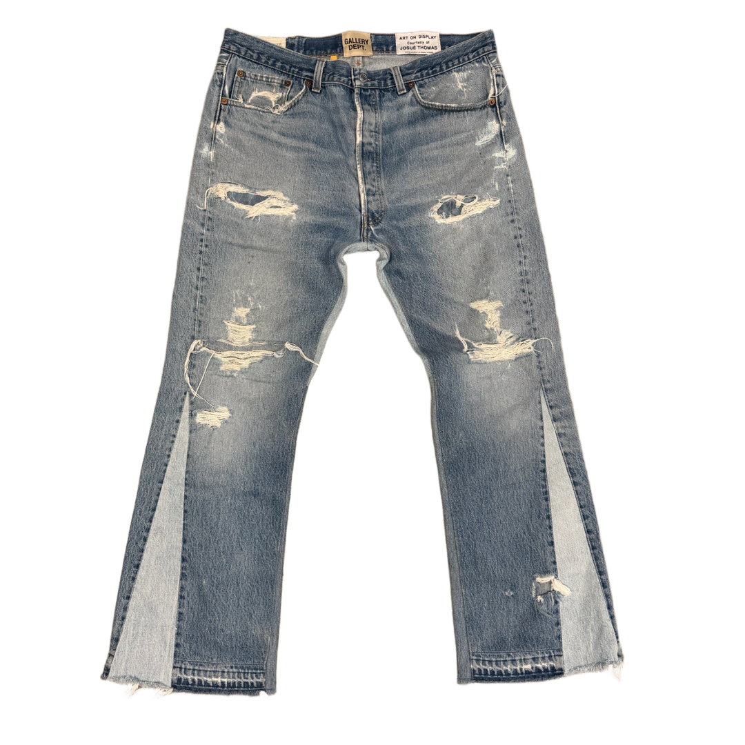 GALLERY DEPT. 'G-PATCH' LIGHT DENIM FLARE JEANS