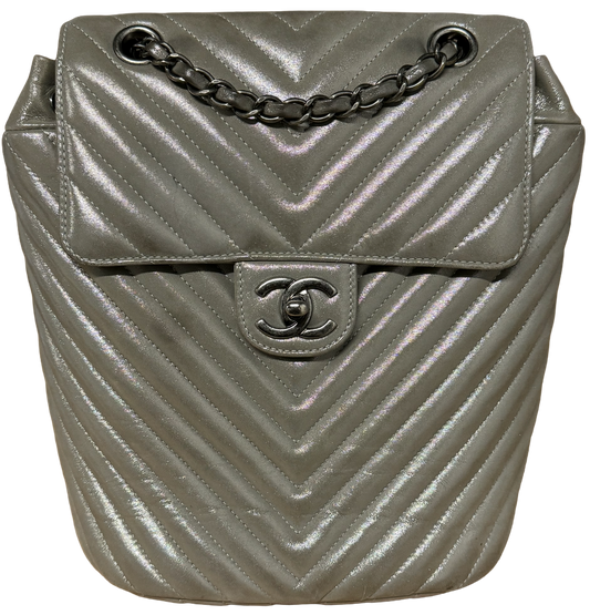 CHANEL 'IRIDESCENT GREY' URBAN SPIRIT CHEVRON BACKPACK