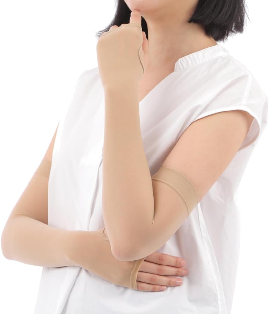 [エムアンドエムソックス] アームカバー レディース ストッキング素材 シミ 染み シワ しわ たるみ 隠し UVカット UV対策 日本製 接触冷感 冷感 抗菌防臭 指穴 透明感 ファンデーション