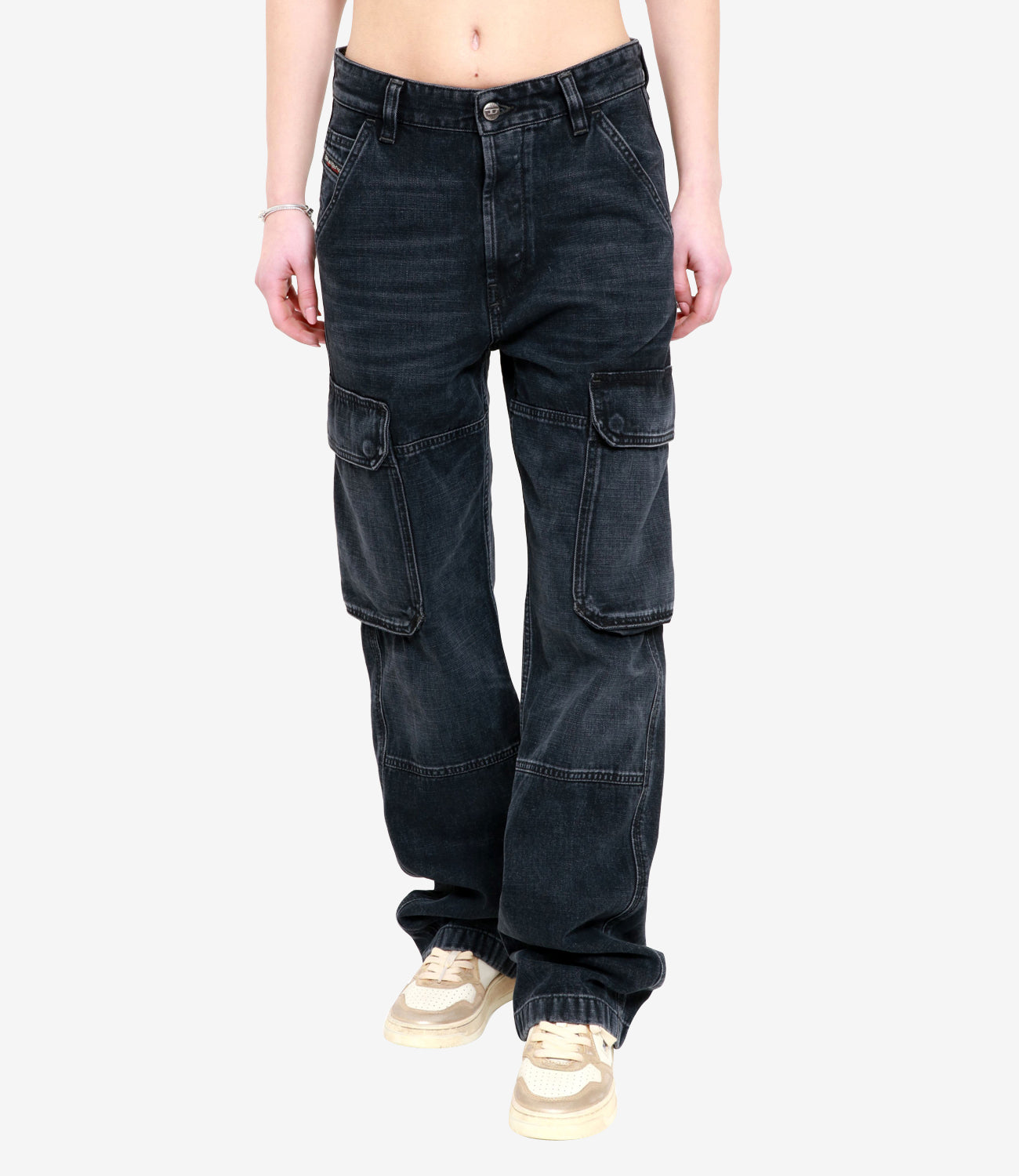 Diesel ディーゼルジーンズ - Image 1