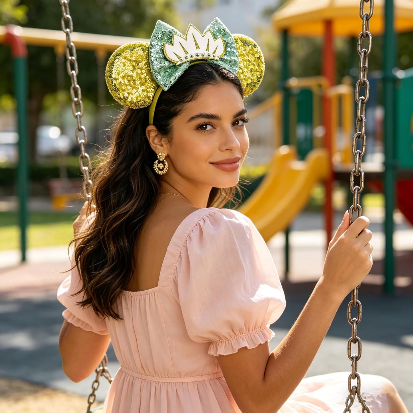 bianbaistar Diadema de orejas de ratón con lentejuelas verdes encantadas con corona de hojas, accesorio inspirado en princesas para parques temáticos y celebraciones reales