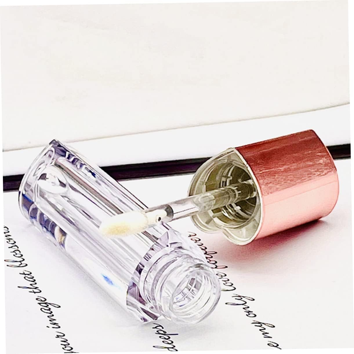 Beaupretty 4pcs Lip Gloss Empty Bottle Mini Lip Gloss Tube Lipstick Mini Lip Balm Lip Gloss Container Empty Clear Lipstick Lip Balm Tube Lipstick Tube Lipstick