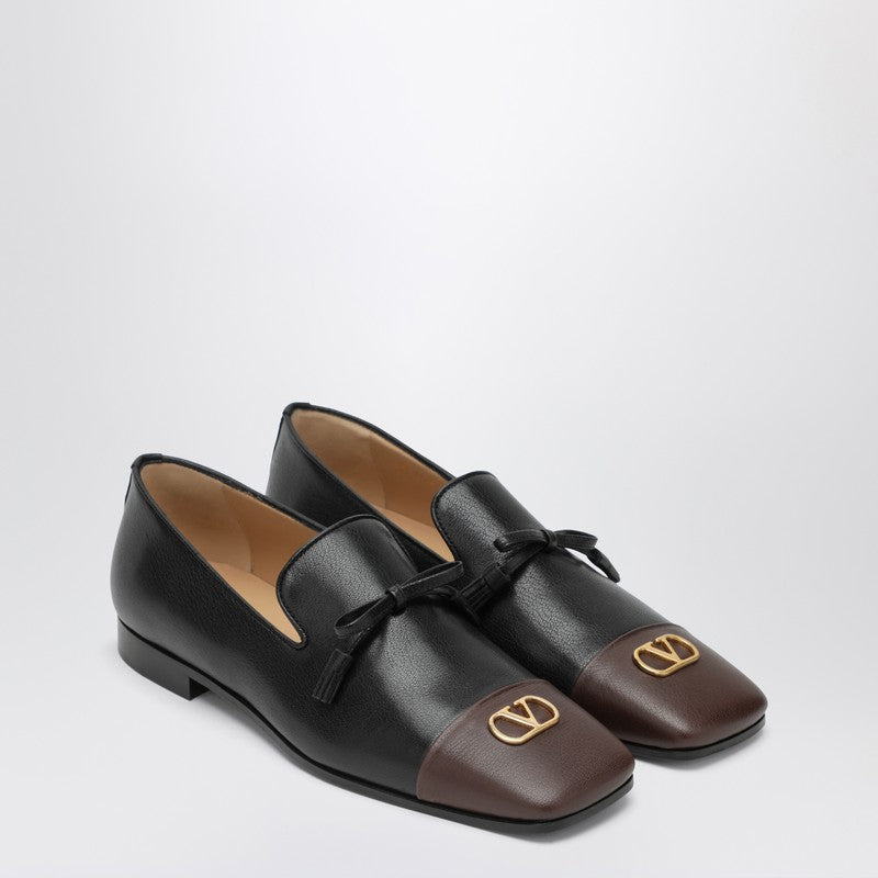 Valentino ヴァレンティノ バブーチョーズ V ロゴ ローファー レザー - Image 2