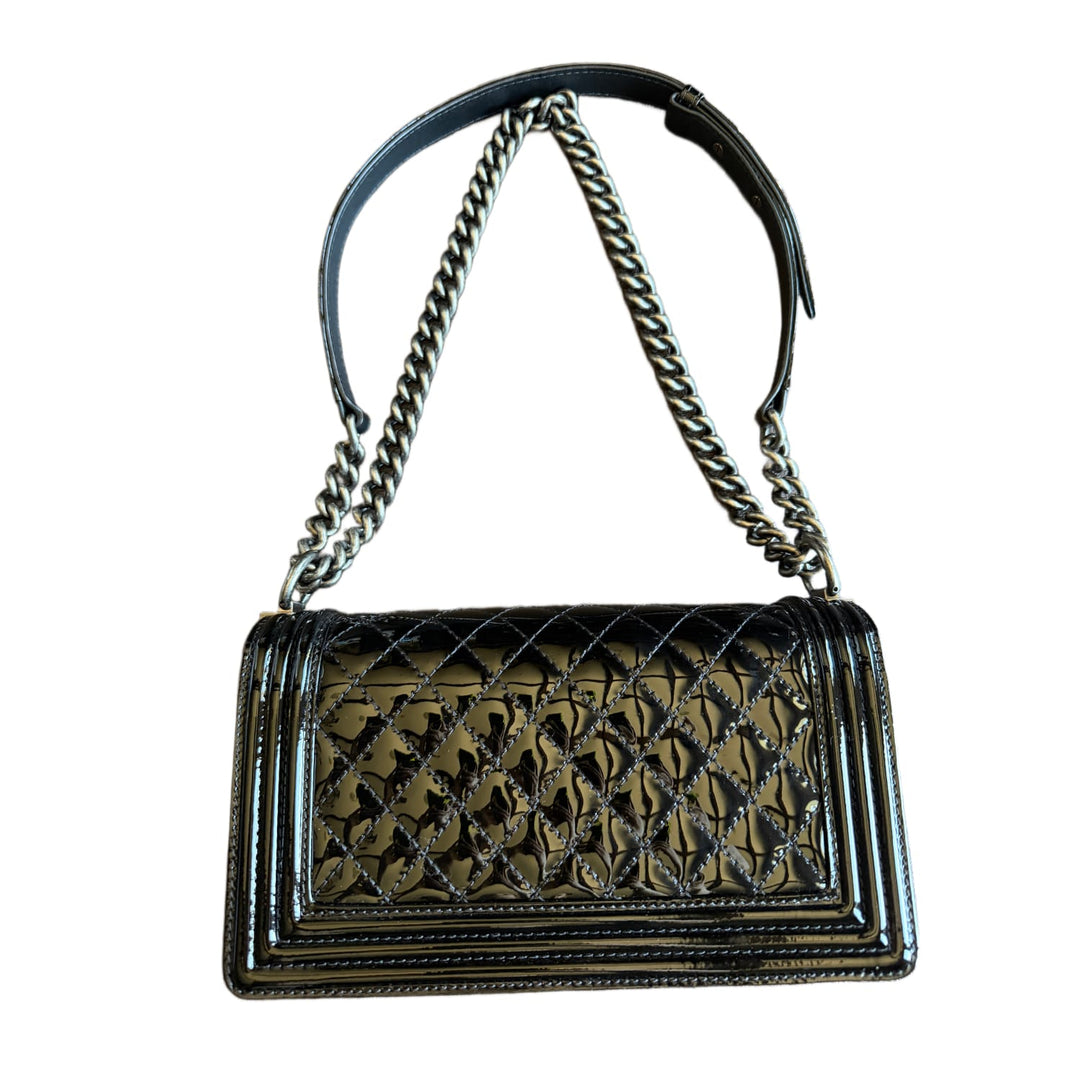 CHANEL PATENT BLACK MEDIUM BOY FLAP BAG