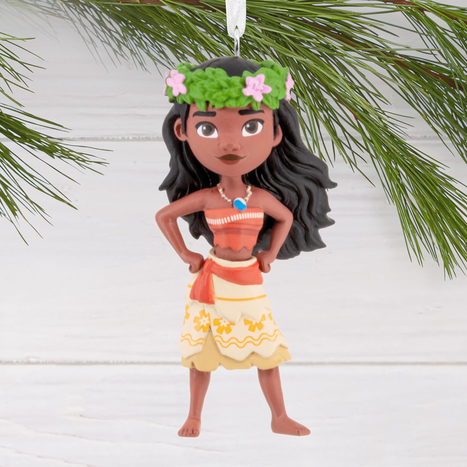 Hallmark Disney Princess Moana - Adorno de Navidad estilizado, regalos para fanáticos de Disney