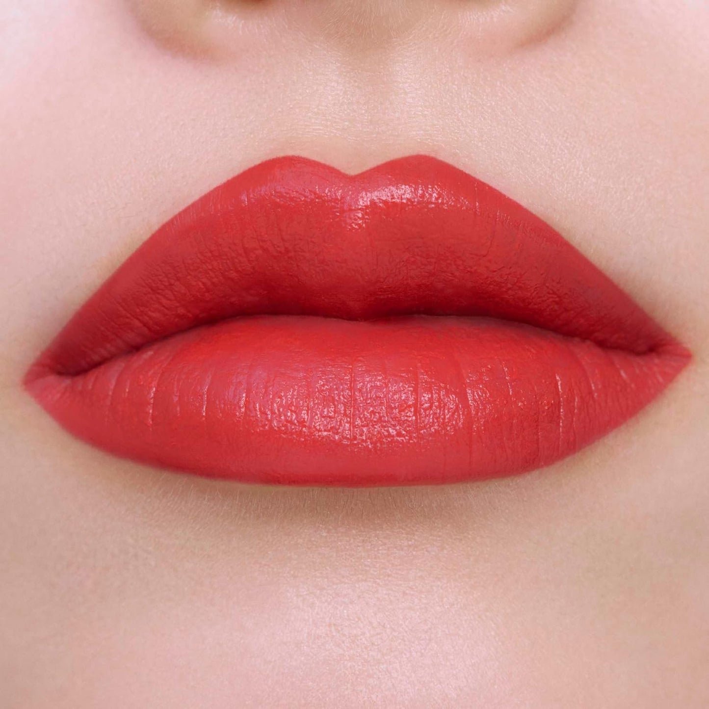 ANNA SUI 401 Rouge Red 0.1 oz (3.5 g)