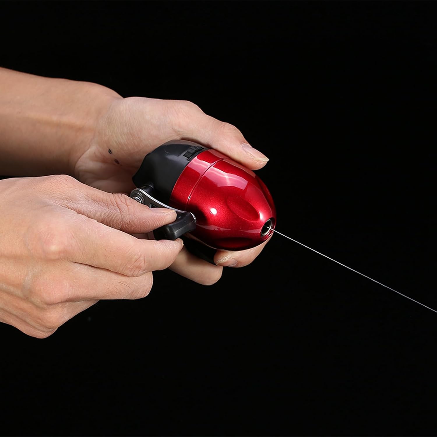 Yctze Compact and Durable Closed Face Fishing Spinning Reel, Built in Tackle and Line, Perfect for Small Spinning Reel Enthusiasts