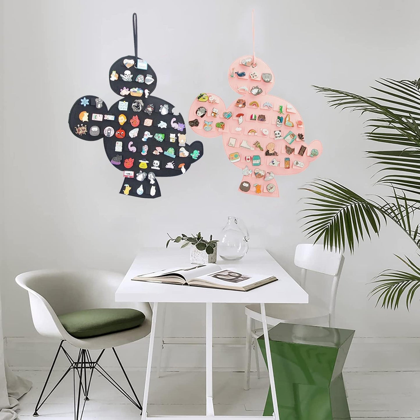 Organizador de broches colgantes, exhibición de pines esmaltados, lindo soporte de almacenamiento con forma de dibujos animados para broches (negro + rosa)