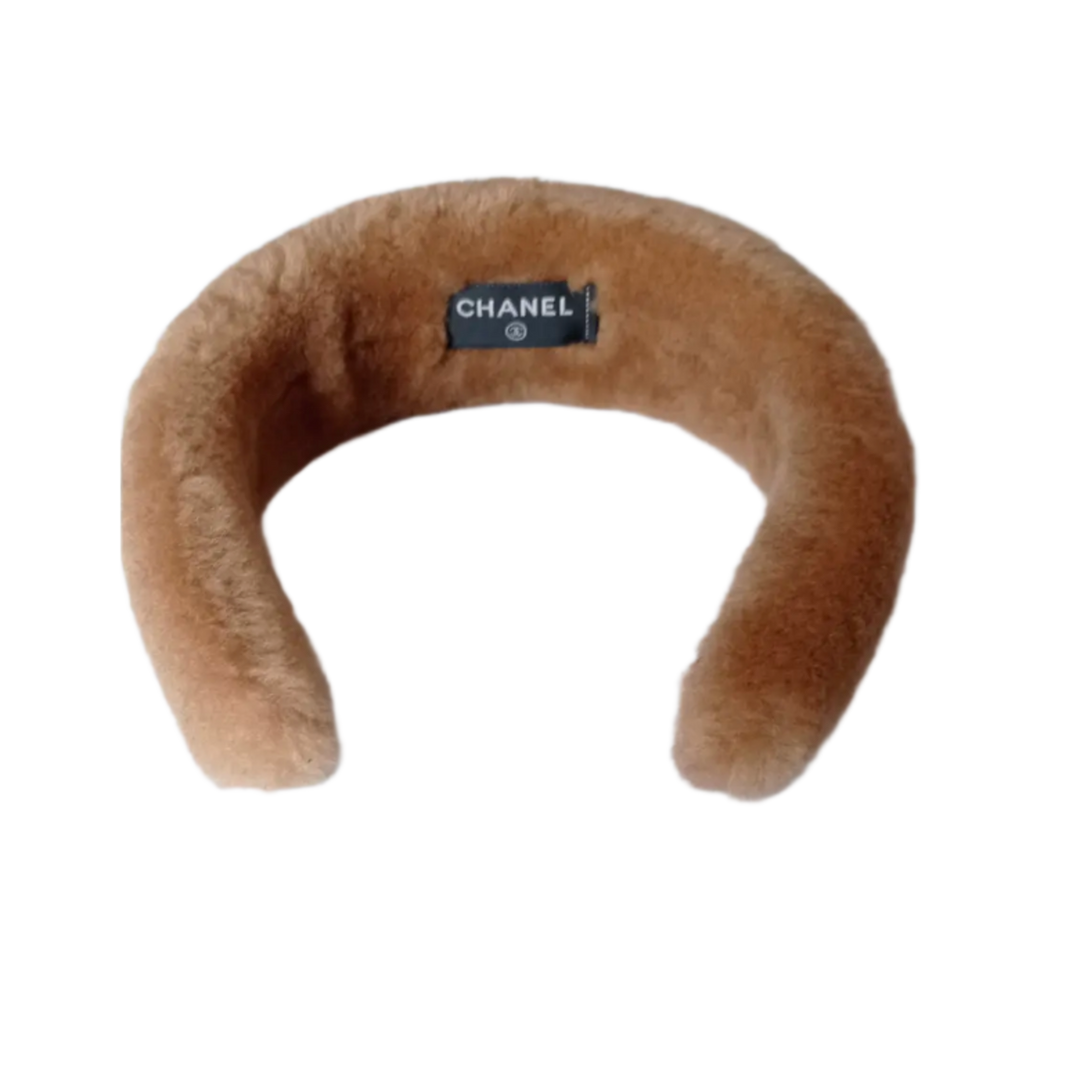 CHANEL SHEARLING HEADBAND BEIGE