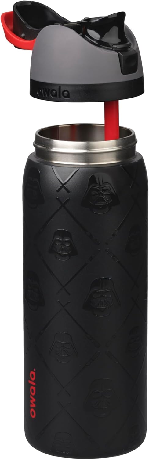 Owala Star Wars FreeSip - Botella de agua aislada de acero inoxidable con popote para deportes, viajes y escuela, botella de agua deportiva sin BPA, 32 onzas, Darth Vader