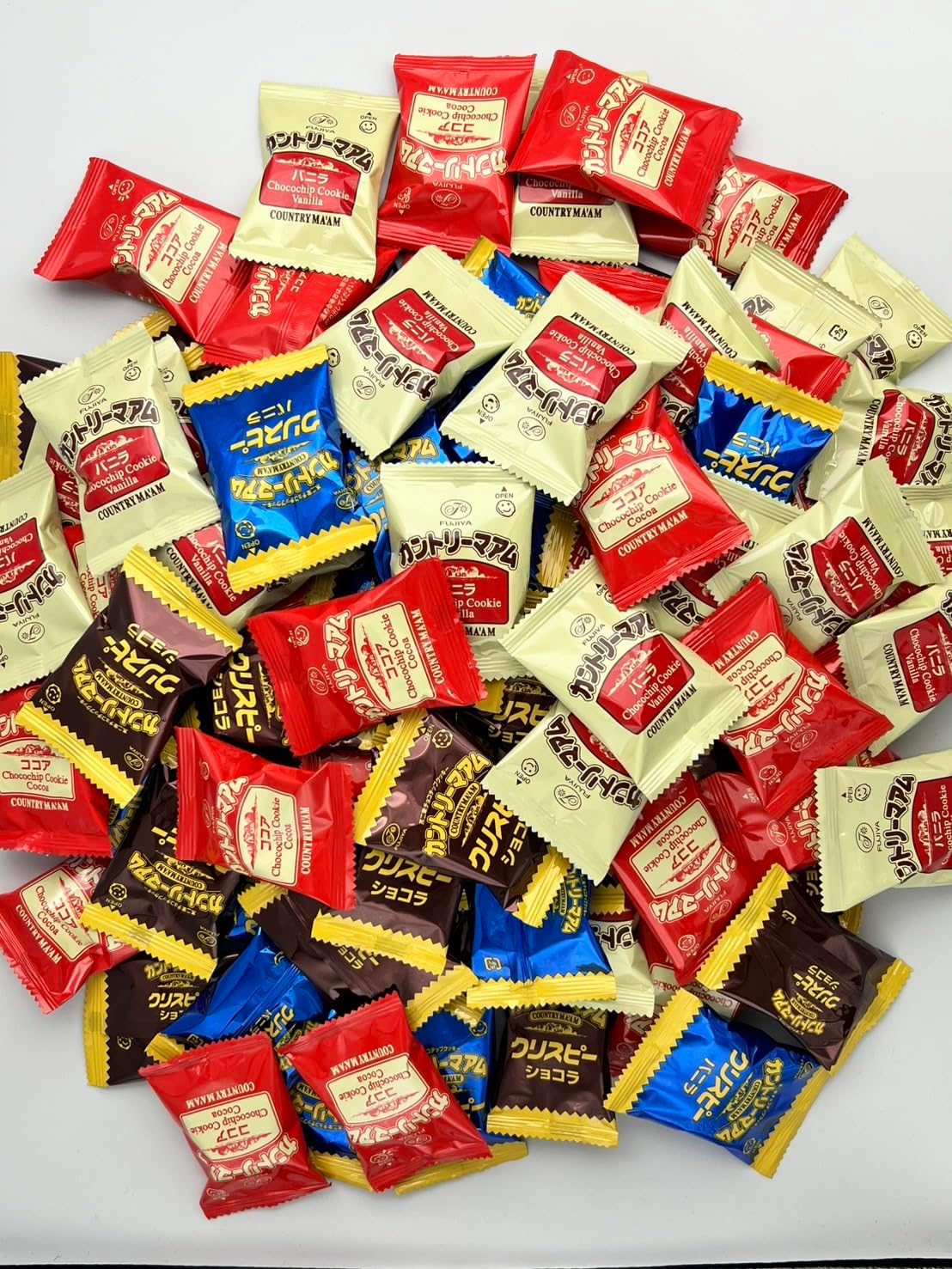 Country Maam, 4 Types, 108 Bags, 2.4 lbs (1.1 kg), Vanilla & Cocoa, 2 Types, Crispy, Vanilla & Chocolat, Beautifully Bagged, Big Share Pack, Party Gift, Snack, Surprise