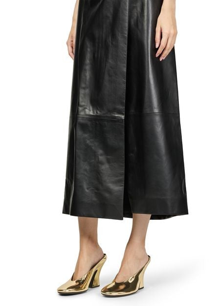GIVENCHY Sculpted heeled mules in mirror effect leather - Image 2