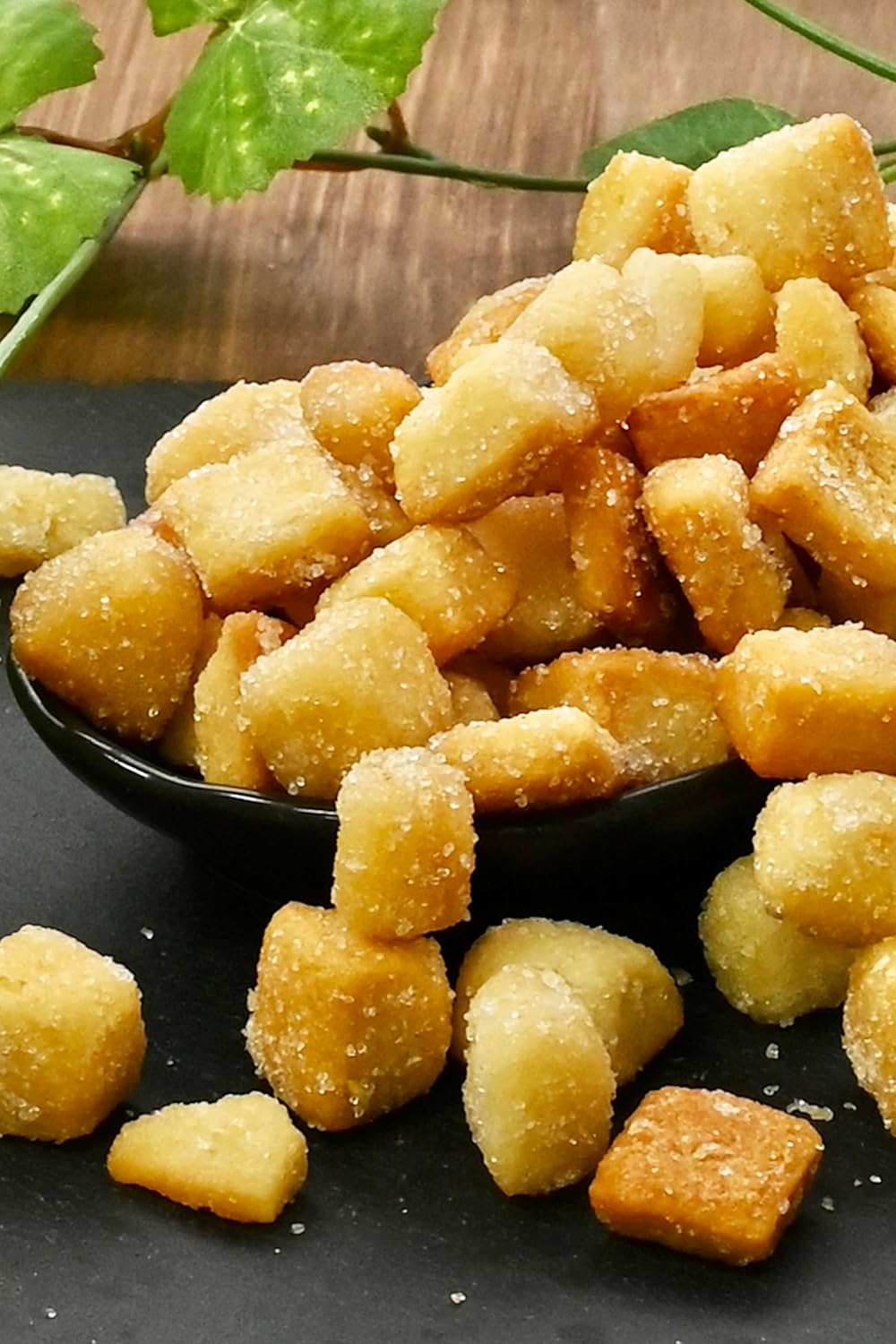 Hitorikuchi Shimi Shimi Rusk < Sugar Butter Flavor>[Crunchy Texture, Generous Capacity] Sugar Rusk Croutons Snacks Commercial Use Party Size Snacks Chikatsu Shokai [Tsumami-Kura] 400g