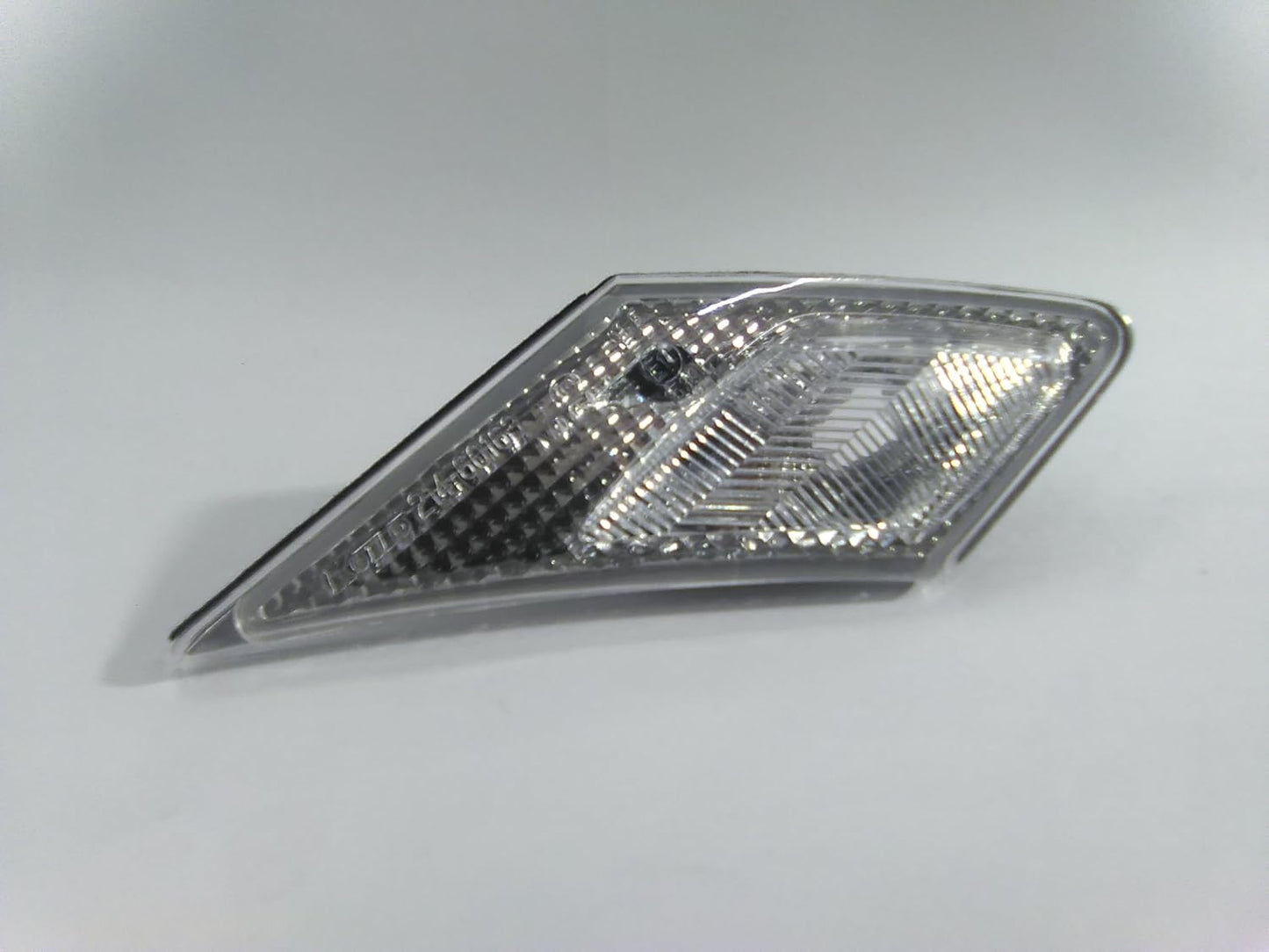 TOYOTA Genuine Parts Side Turn Signal Lamp ASSY RH Occitane Part Number SU003-02538