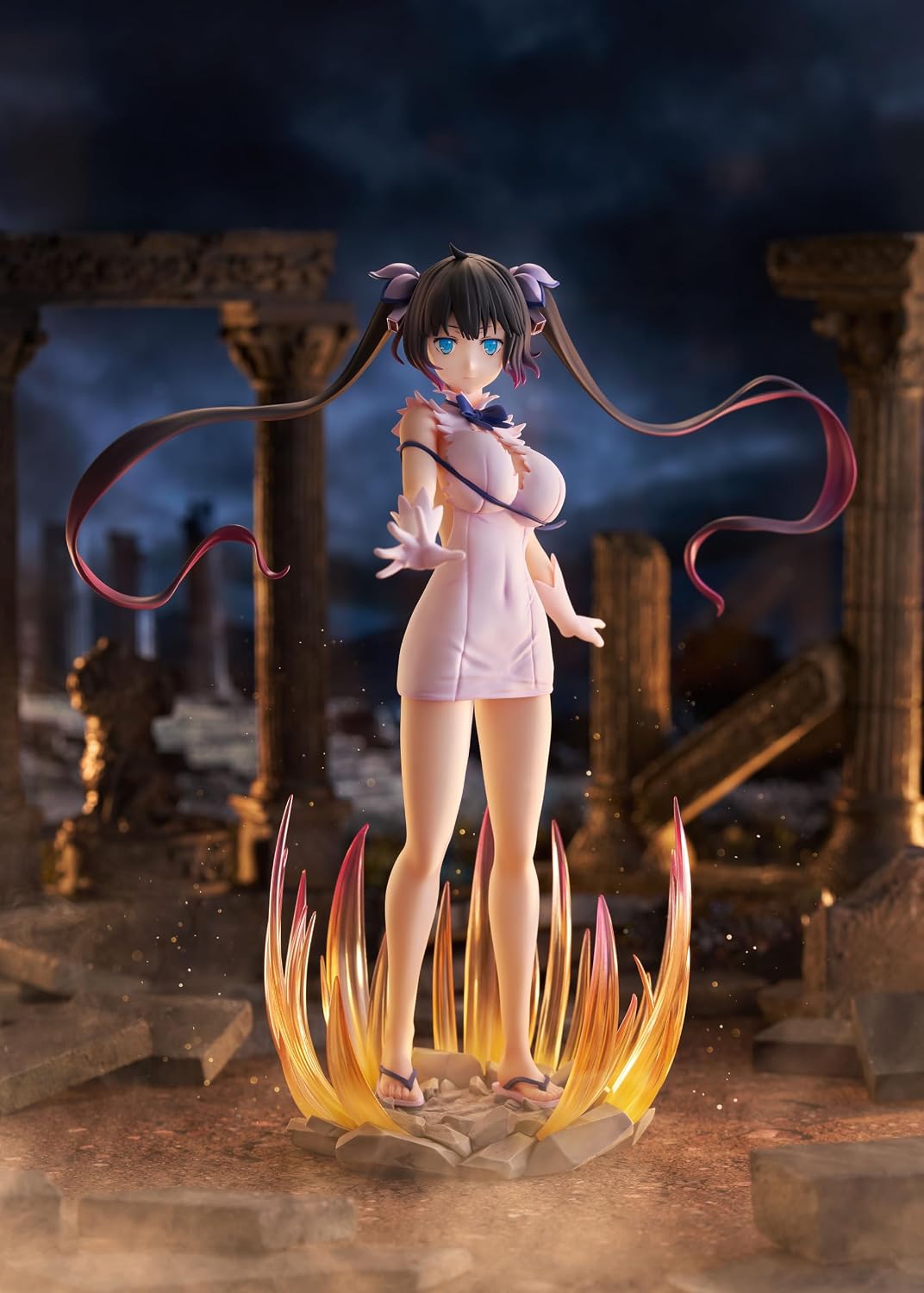 Alice Glint, Is It Wrong To Ask A Dungeon V "Hestia" Release Of God Ver. 1/7 Scale PVC/ABS Painted Finished Figure