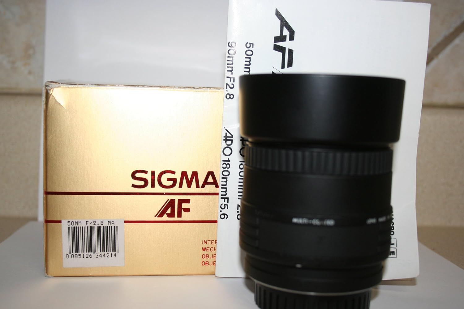 50mm F2.8 Macro Sigma Lens for Minolta Maxxum Konica Sony Cameras