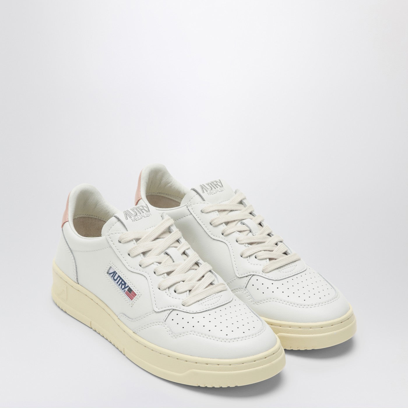 Autry White/Pink Leather Medalist Sneakers - Image 2