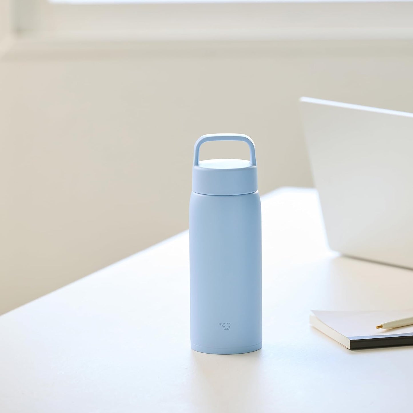 Zojirushi SU-DA80-AM Water Bottle, Large Capacity, 28.7 fl oz (800 ml), Includes Handle, Dishwasher Safe, Seamless Stopper, 2 Piece Washing, Sports Drink, Hot & Cold Retention, Screw Mug, Frosted Blue