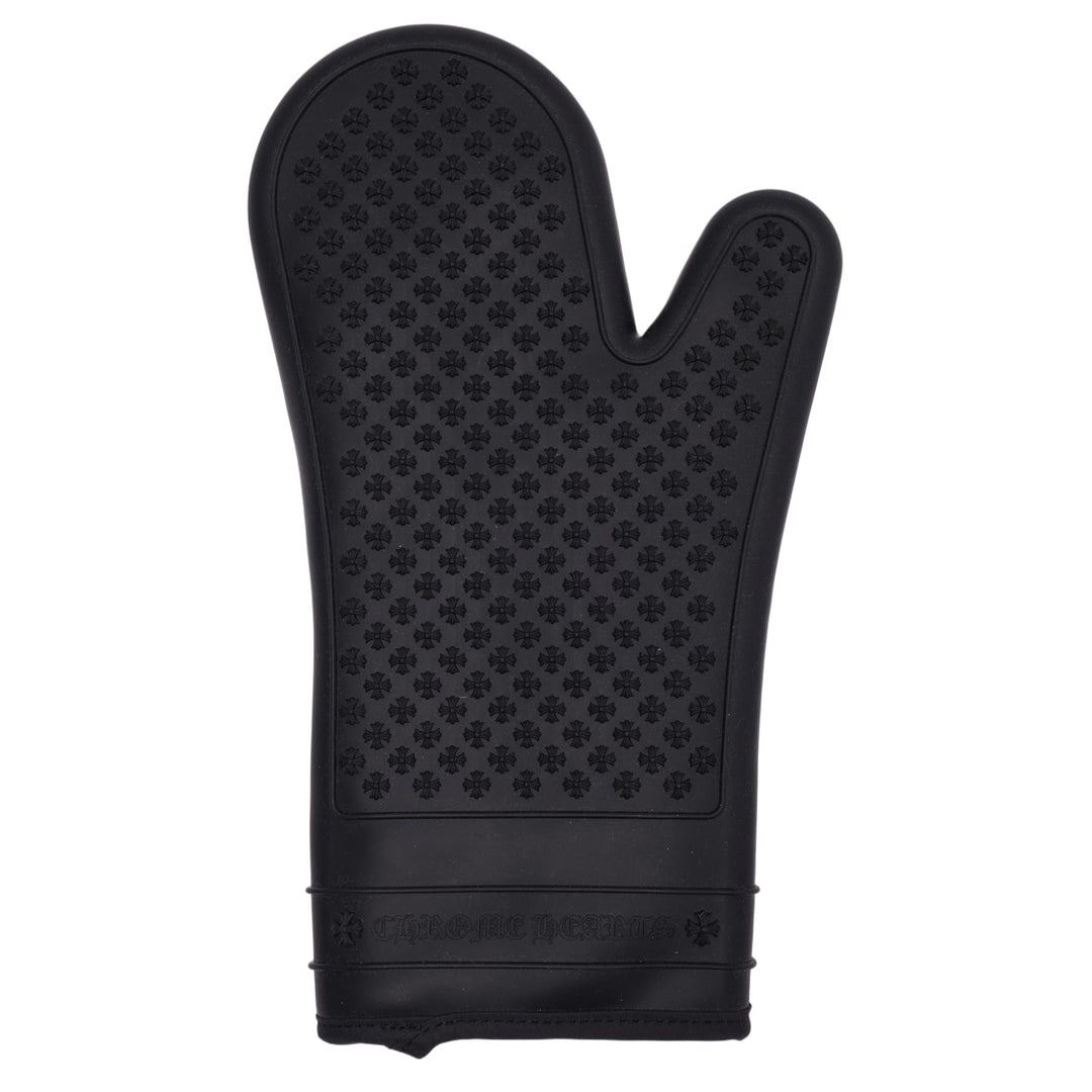 CHROME HEARTS 'PLUS LOGO RUBBER OVEN MITT AND MAT' SET