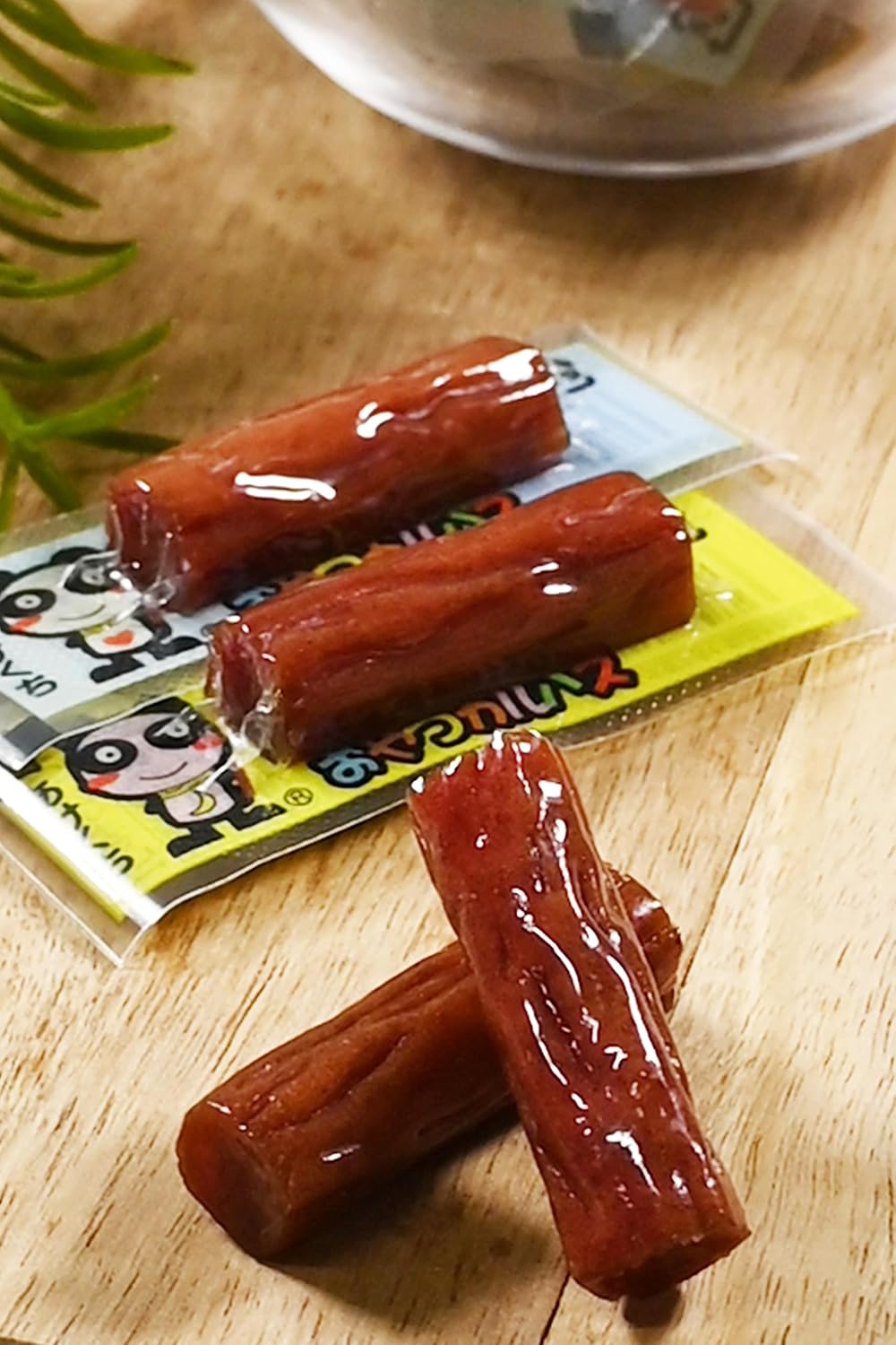 Kielibasa Bulk for Business Use 【 Bulk Purchase Box 】 Yagai Oyatsu Calpas Salami Dry Sausage Snack Chikatsu Shokai [Tsumami-Kura] 200 pieces