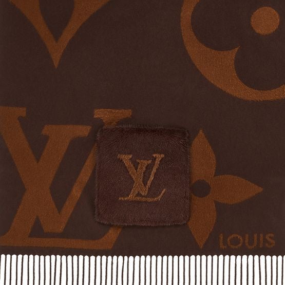 LOUIS VUITTON The Ultimate Fur Scarf - Image 2