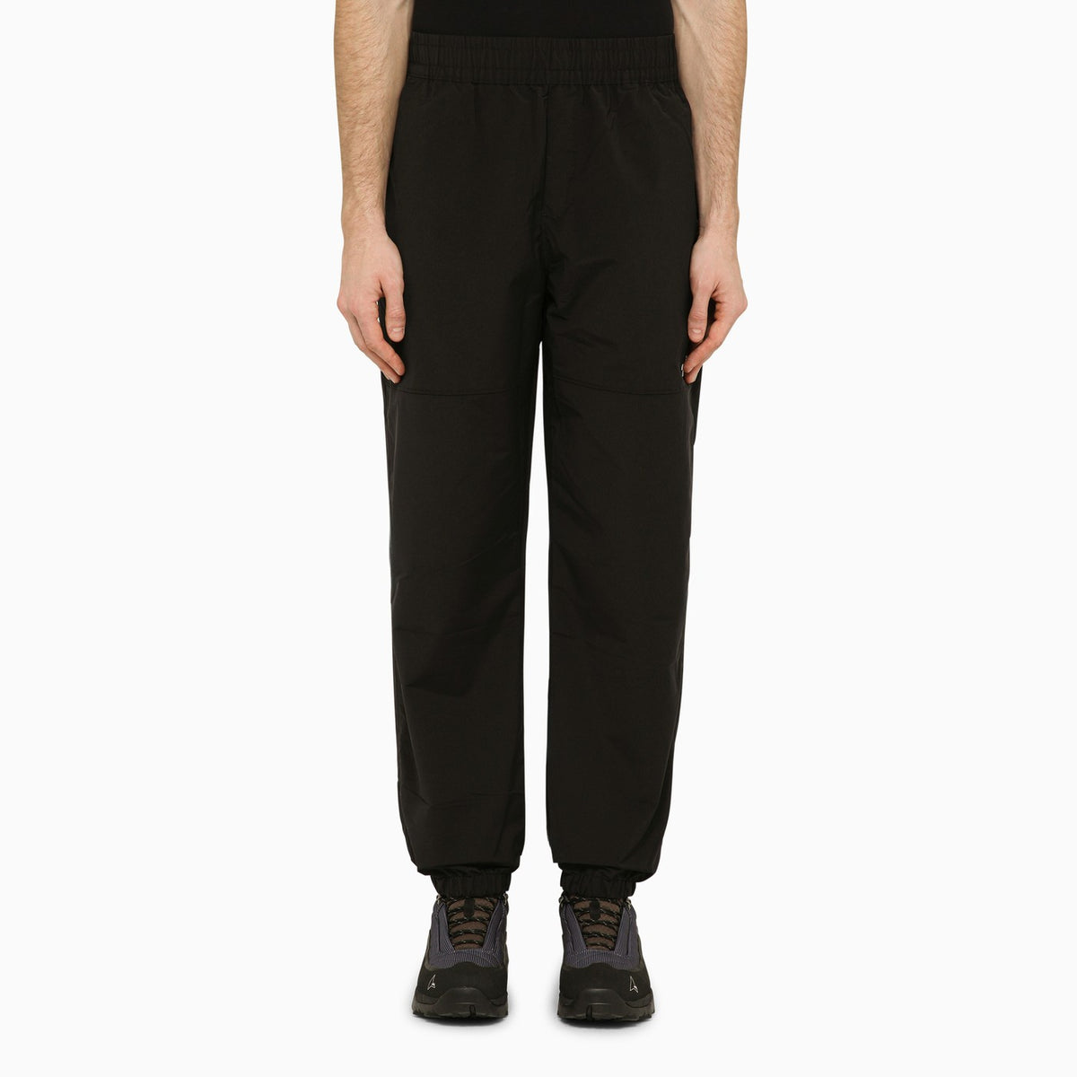 The The North Face Black Trousers In Technical Fabric With Logo - Image 2