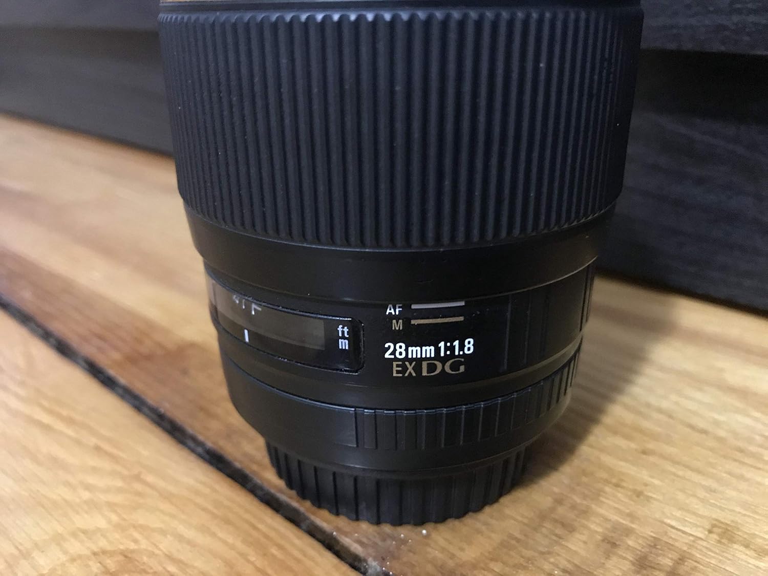 SIGMA 単焦点広角レンズ 28mm F1.8 EX DG ASPHERICAL MACRO キヤノン用 フルサイズ対応