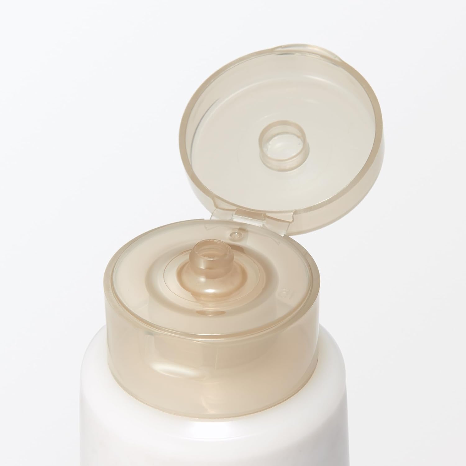 MUJI 84464881 Mild Scrub Facial Wash Foam (Large Capacity), 7.7 oz (220 g)