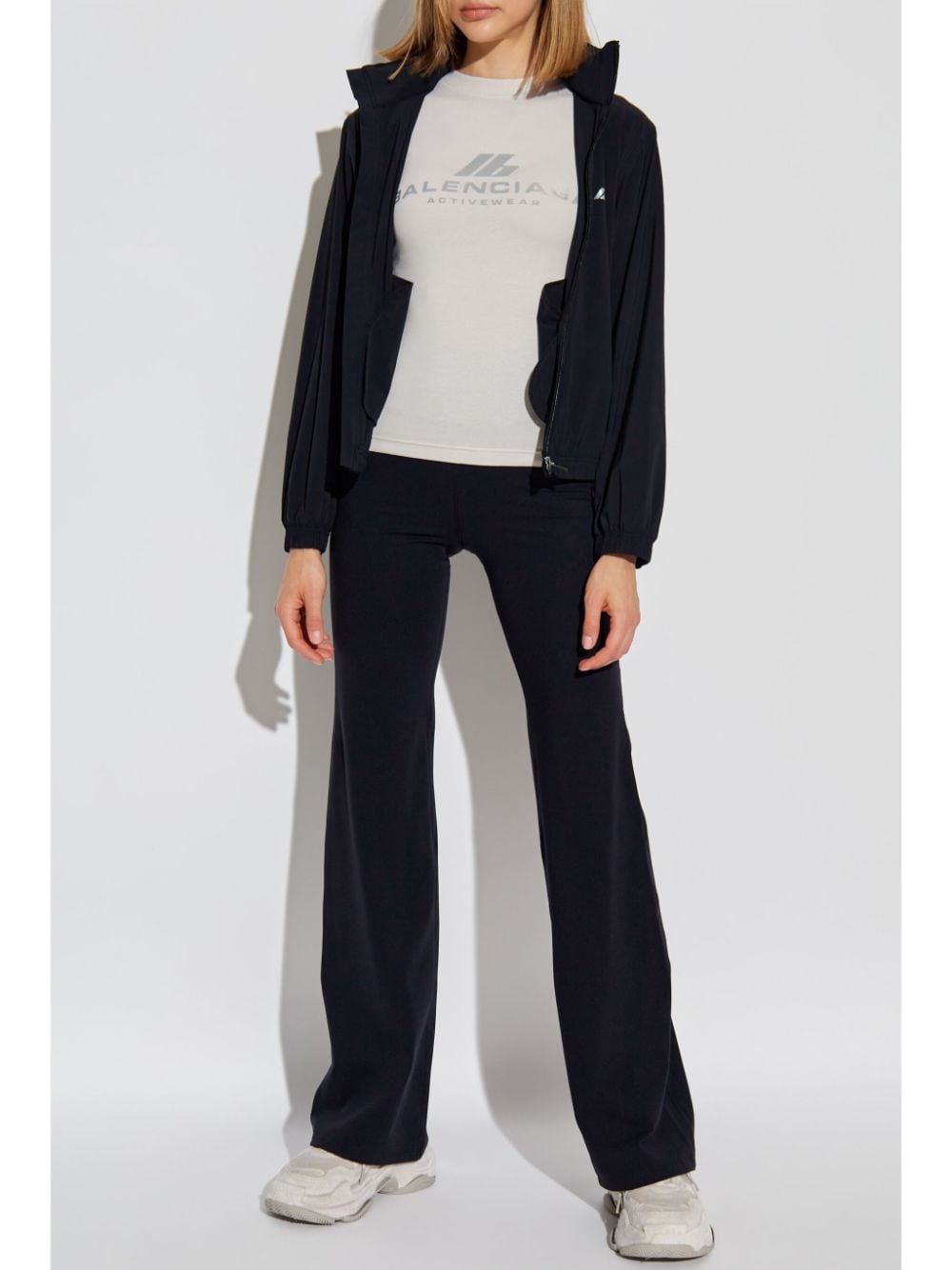 Balenciaga バレンシアガはナイロンウィンドブレーカーを縮小しました - Image 2