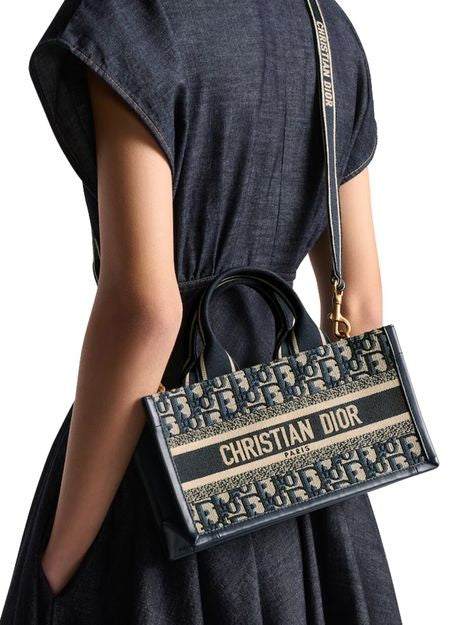 Dior Book Tote ストラップ付き イーストウエスト バッグ - Image 2
