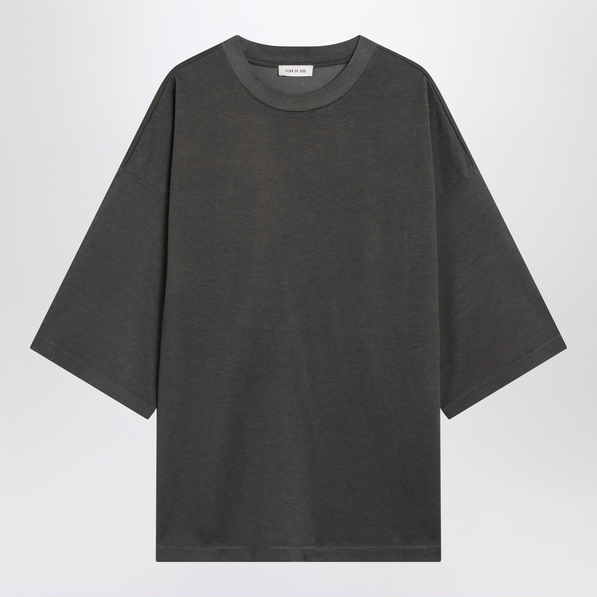 Fear Fear Of God オーバーサイズ T シャツ、フェイデッド ブラック ジャージ - Image 2
